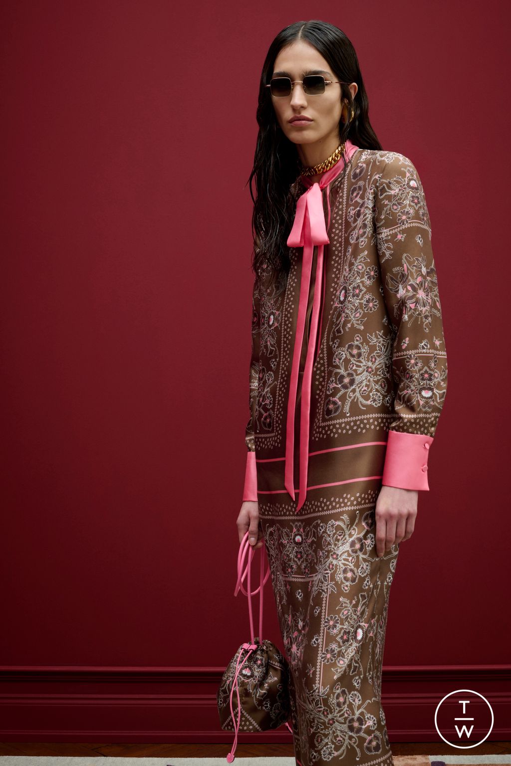 Fashion Week Milan Pre-Fall 2025 look 25 from the Gucci collection womenswear