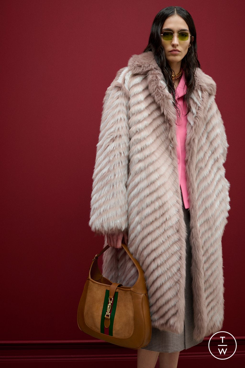 Fashion Week Milan Pre-Fall 2025 look 27 from the Gucci collection womenswear