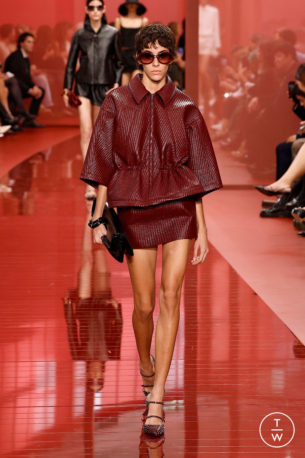 Fashion Week Milan Spring-Summer 2025 look 36 from the Gucci collection womenswear