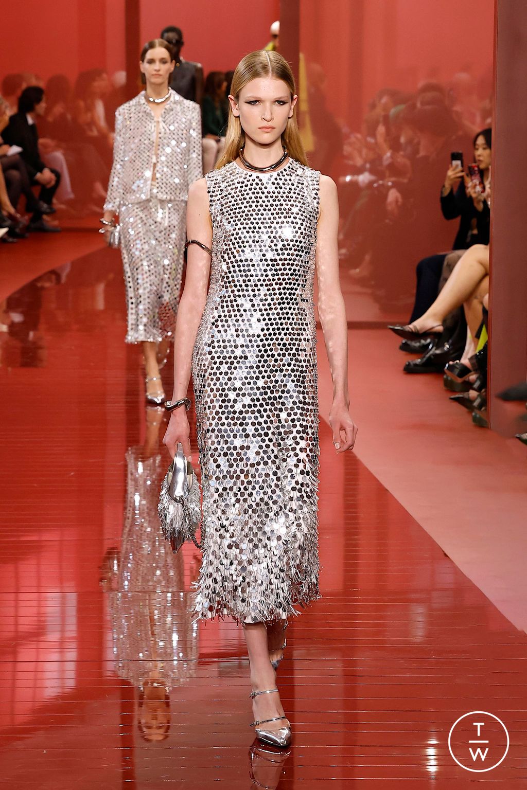 Fashion Week Milan Spring/Summer 2025 look 40 from the Gucci collection womenswear