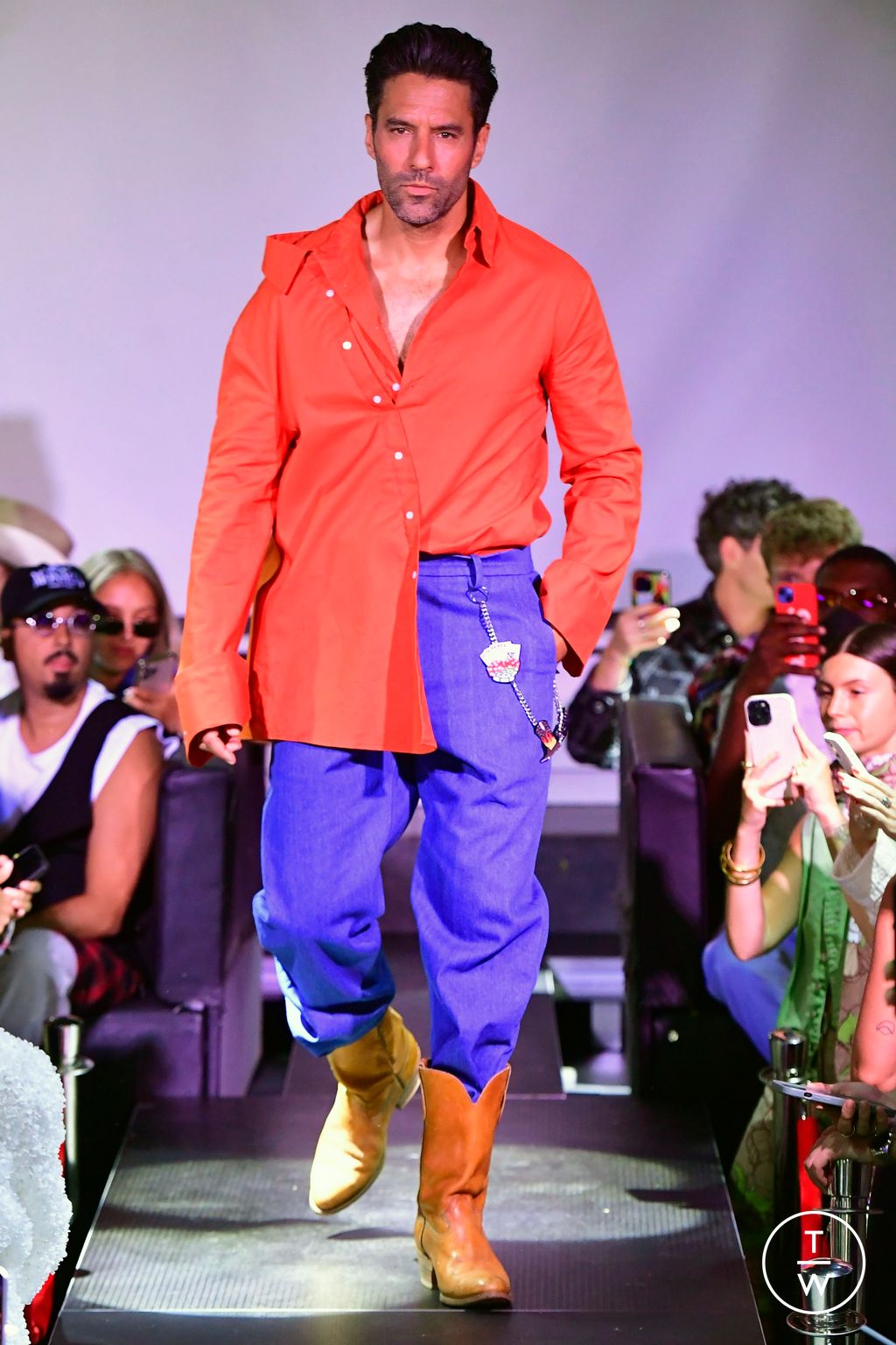 Fashion Week Paris Spring/Summer 2024 look 15 from the Gunther collection menswear