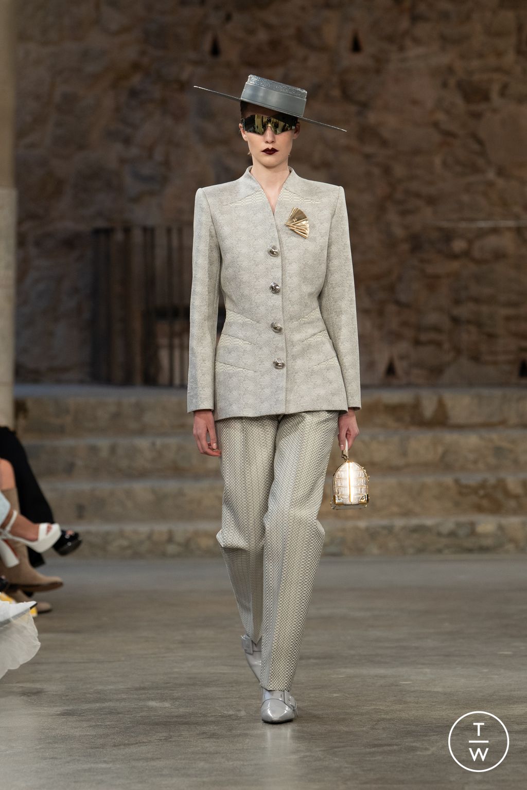 Fashion Week Paris Resort 2025 look 4 from the Louis Vuitton collection womenswear