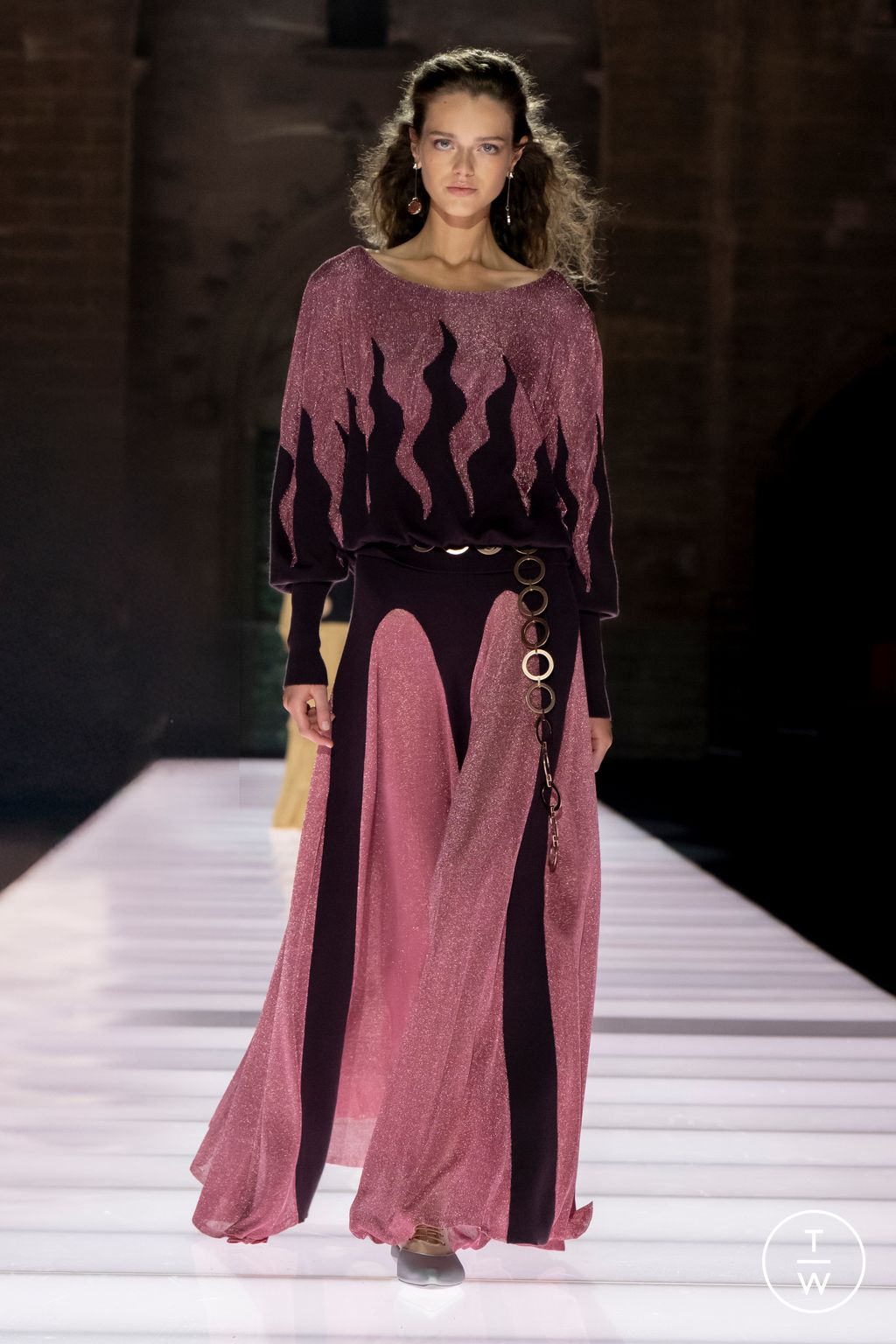 Fashion Week Paris Resort 2026 look 13 from the Louis Vuitton collection womenswear