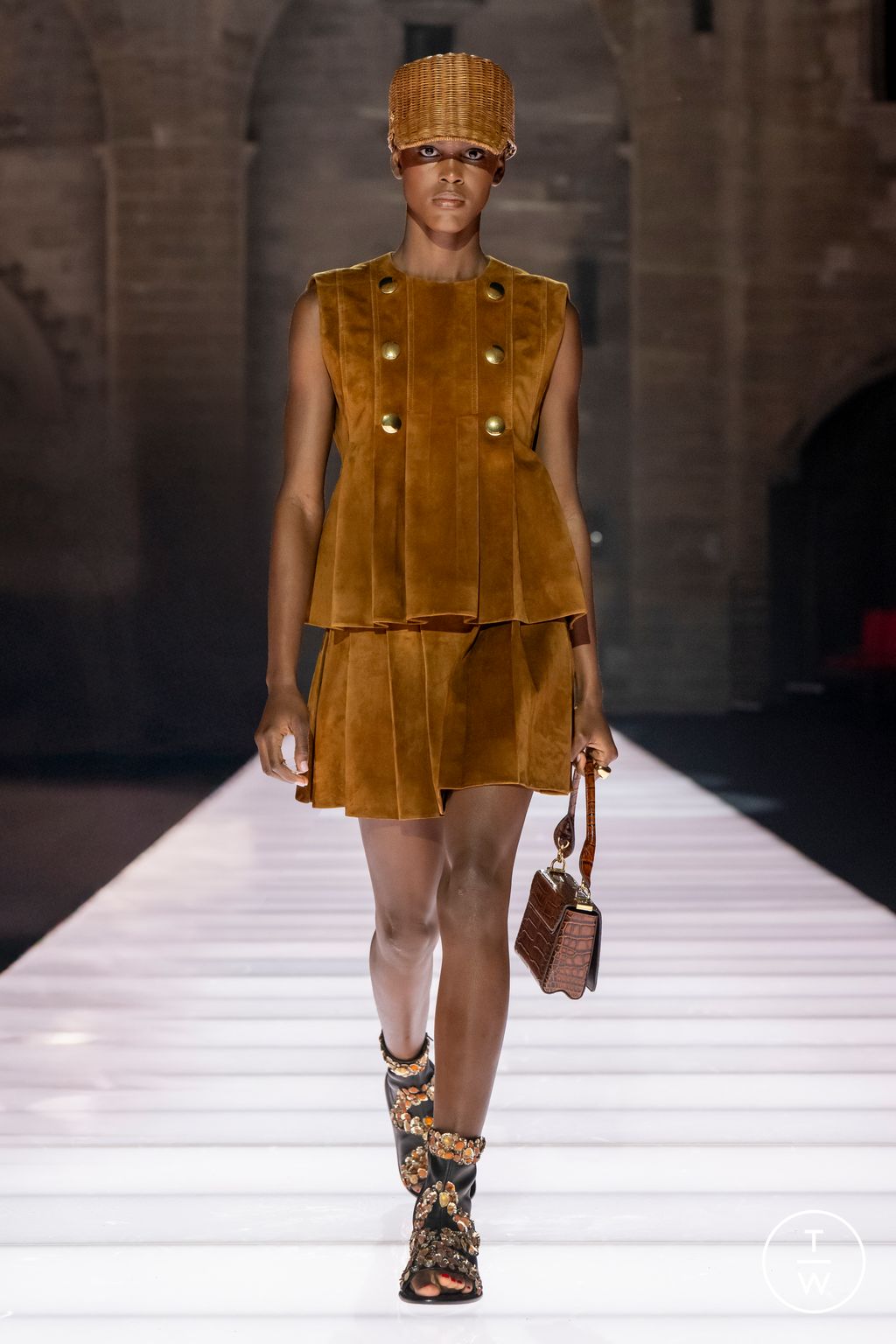 Fashion Week Paris Resort 2026 look 31 from the Louis Vuitton collection womenswear