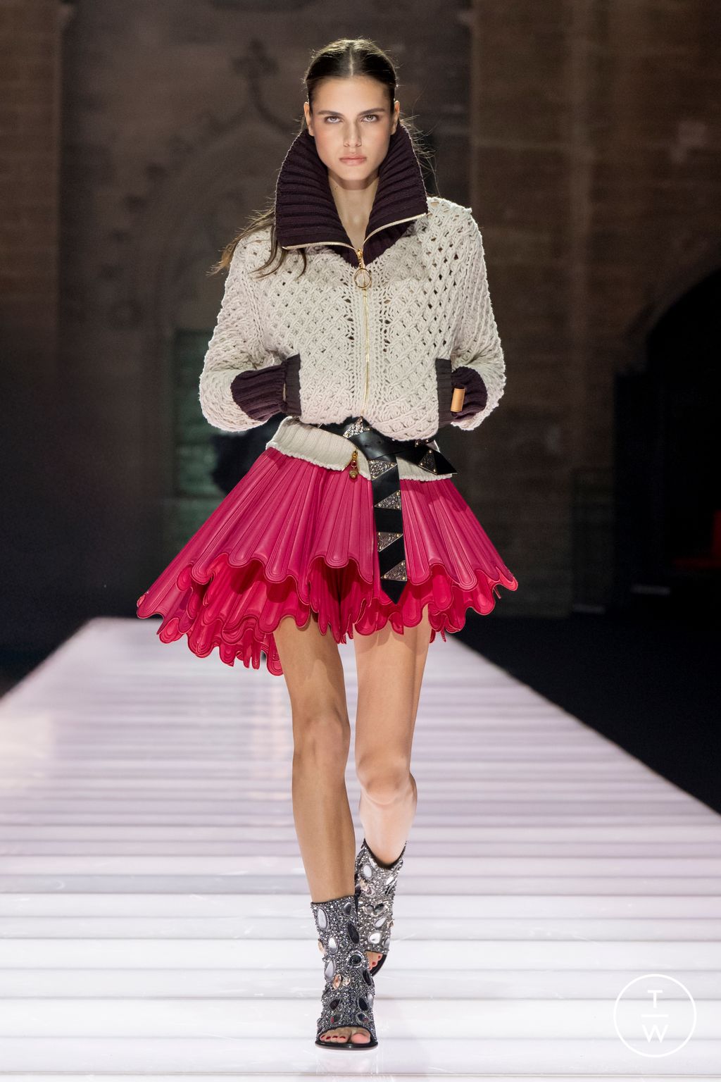 Fashion Week Paris Resort 2026 look 38 from the Louis Vuitton collection womenswear