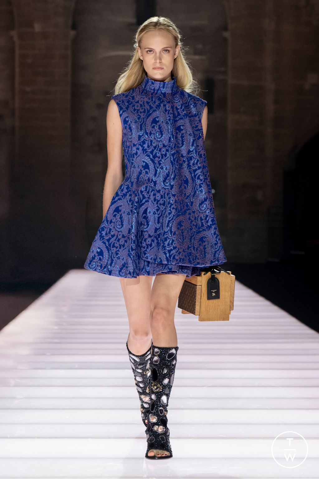 Fashion Week Paris Resort 2026 look 42 from the Louis Vuitton collection womenswear