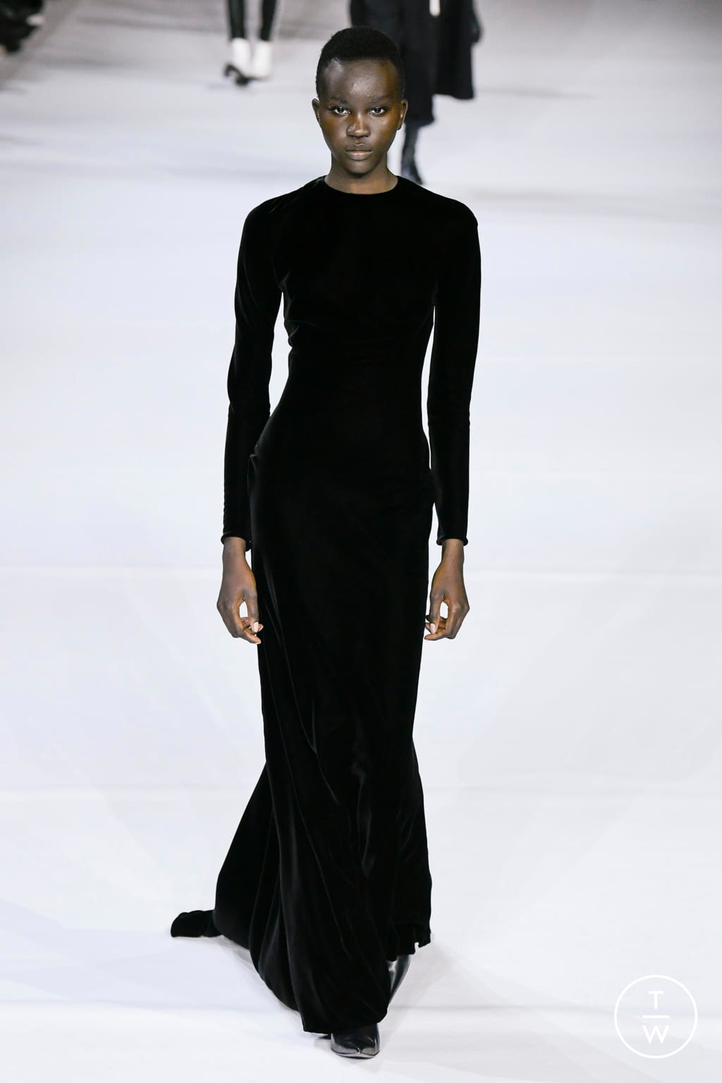 Fashion Week Paris Fall/Winter 2020 look 23 from the Haider Ackermann collection womenswear