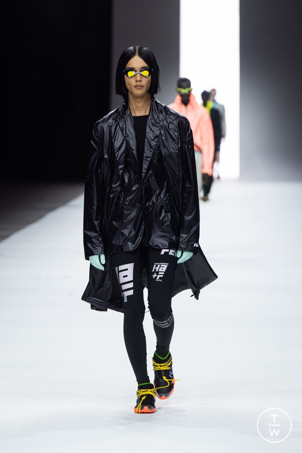 Fashion Week London Spring/Summer 2023 look 36 from the Haider Ackermann collection womenswear