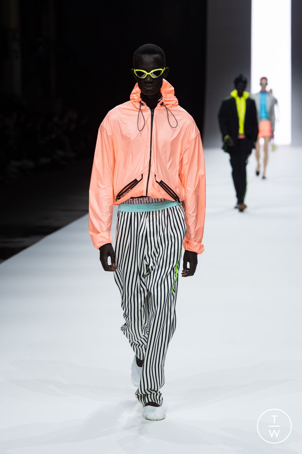 Fashion Week London Spring/Summer 2023 look 37 from the Haider Ackermann collection womenswear