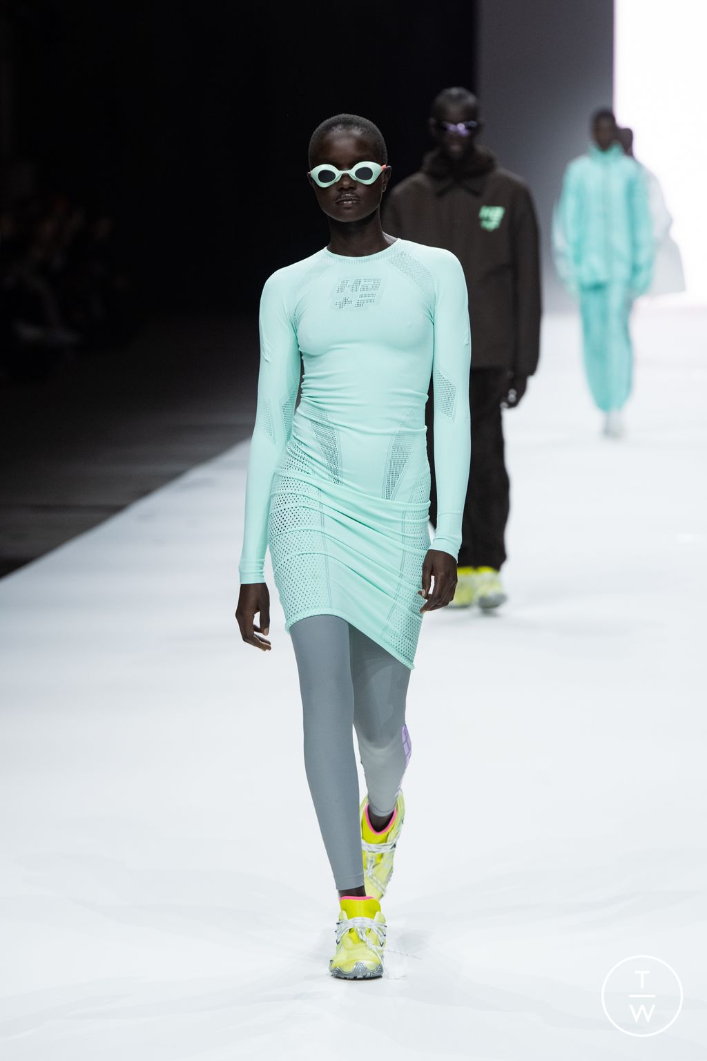 Fashion Week London Spring/Summer 2023 look 42 de la collection Haider Ackermann womenswear