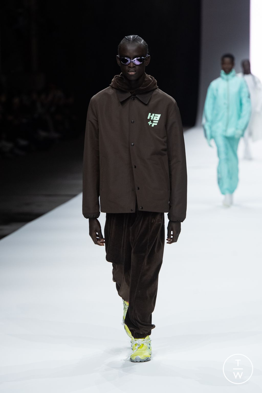 Fashion Week London Spring/Summer 2023 look 43 from the Haider Ackermann collection womenswear