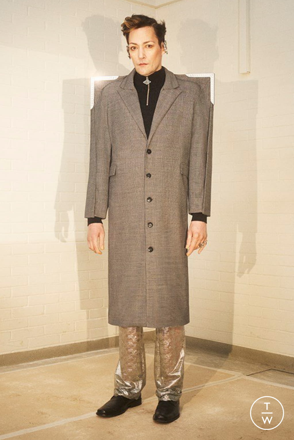 Fashion Week Milan Fall/Winter 2021 look 2 de la collection Han Kjobenhavn menswear