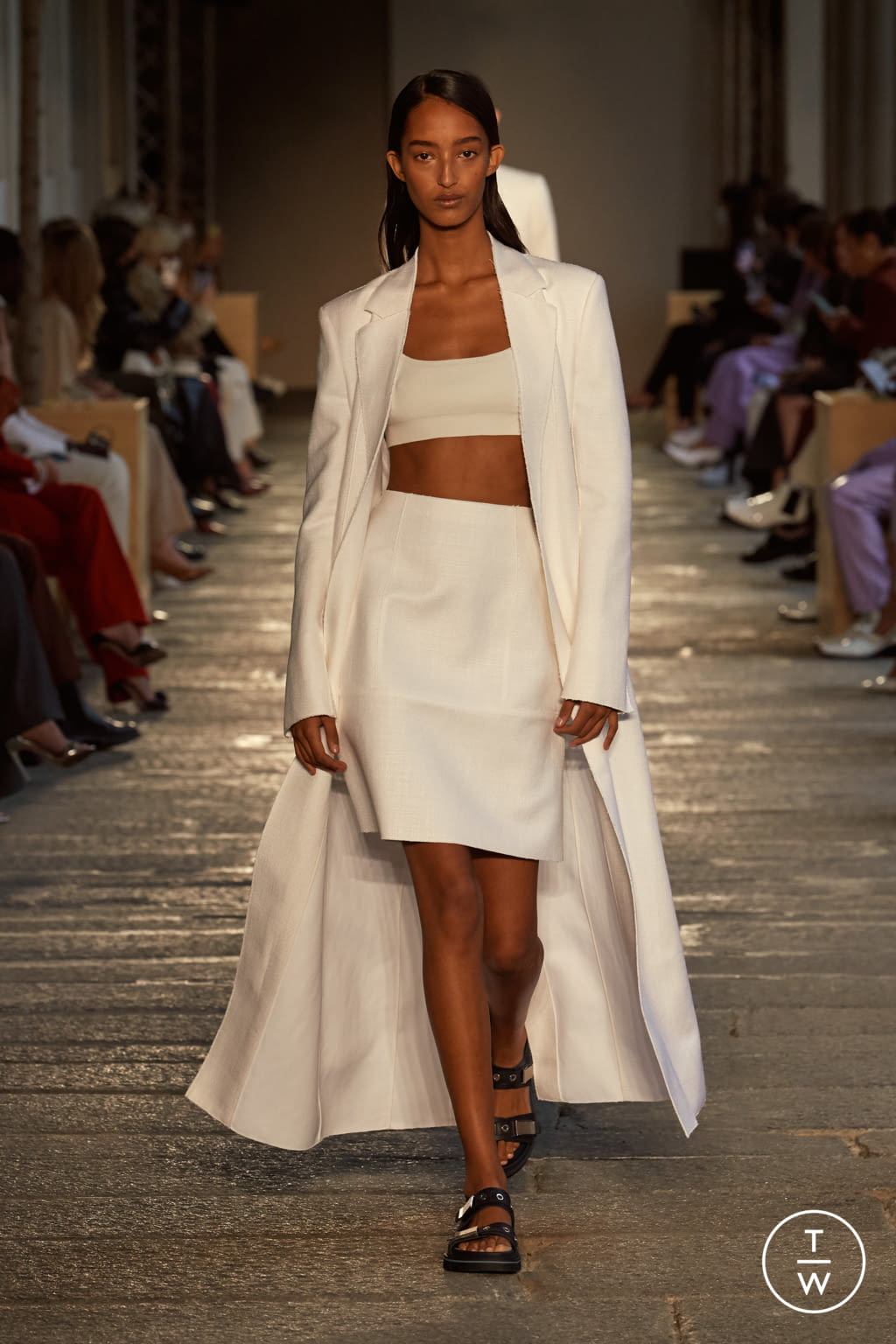 Fashion Week Milan Spring/Summer 2021 look 49 from the Boss collection 女装