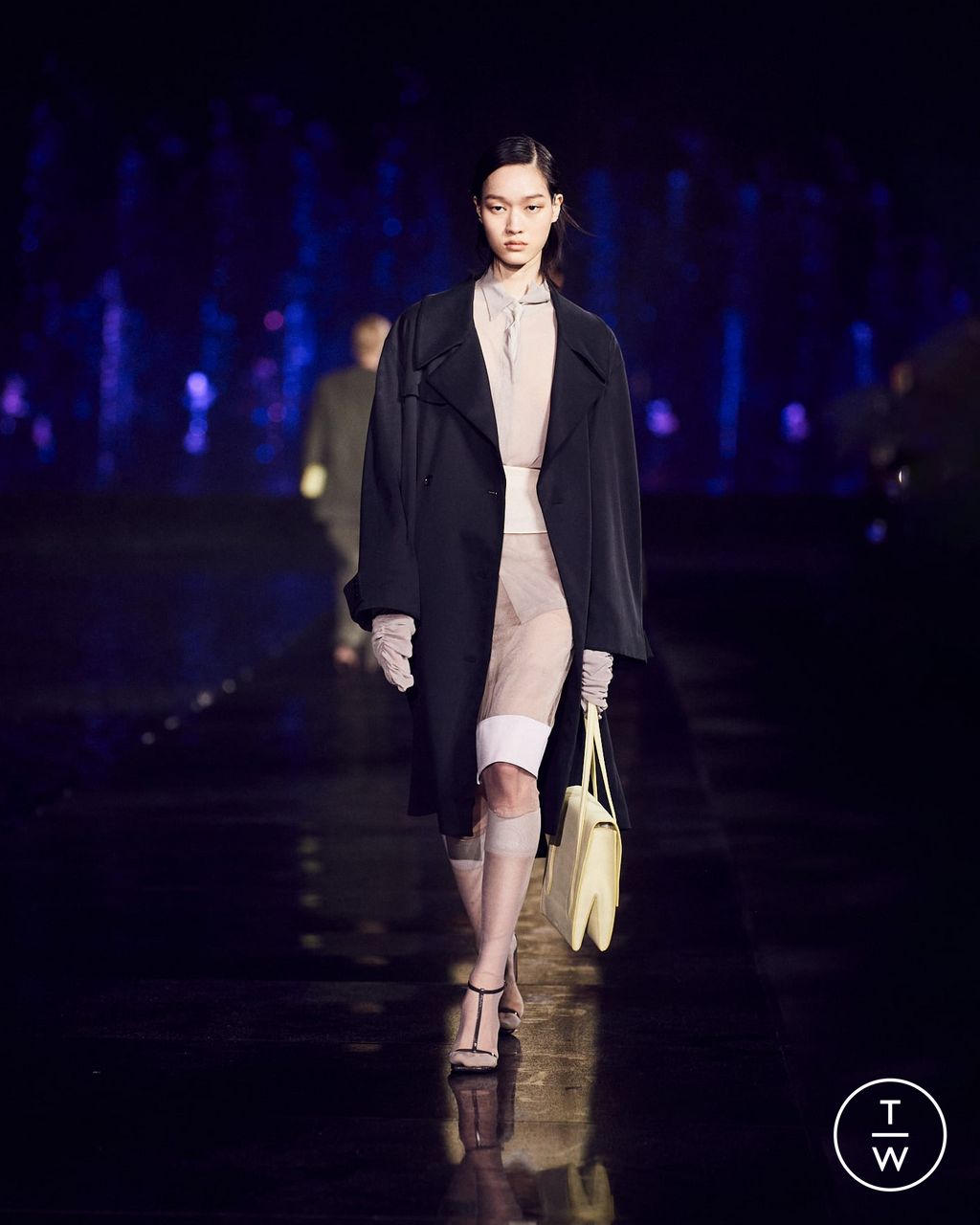 Fashion Week Milan Spring/Summer 2023 look 19 de la collection Boss womenswear