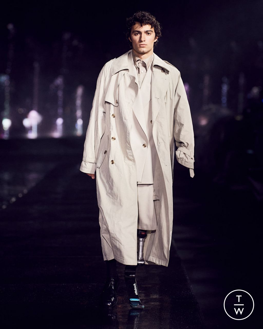 Fashion Week Milan Spring/Summer 2023 look 34 from the Boss collection 女装
