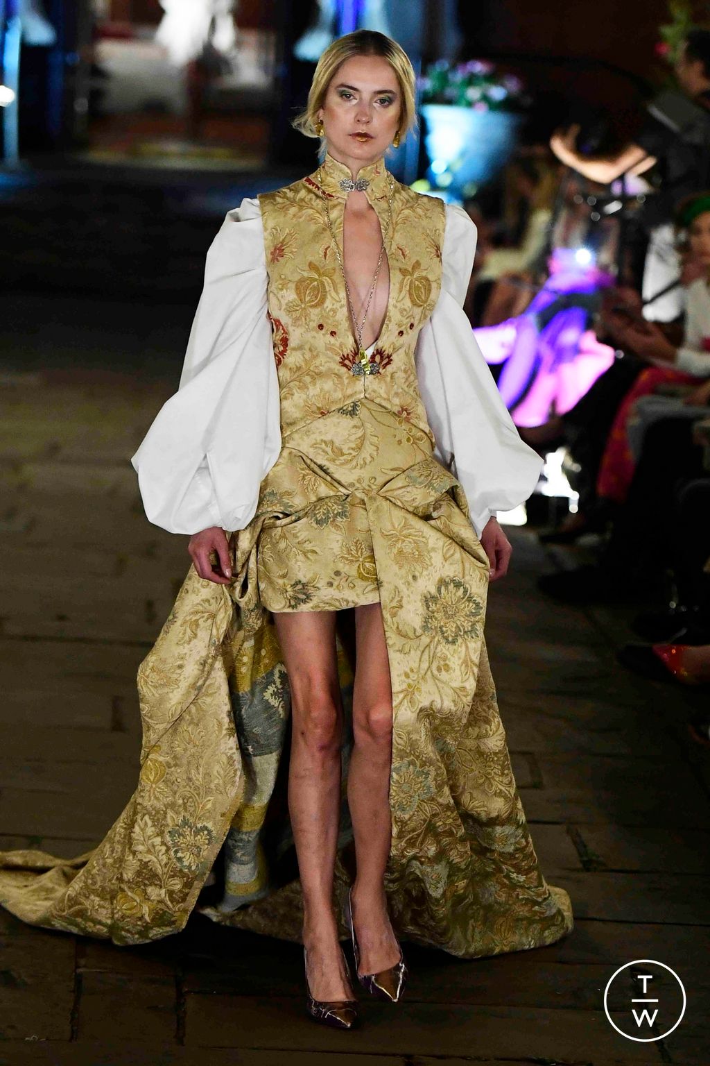 Fashion Week London Spring/Summer 2024 look 12 de la collection Hector Maclean womenswear