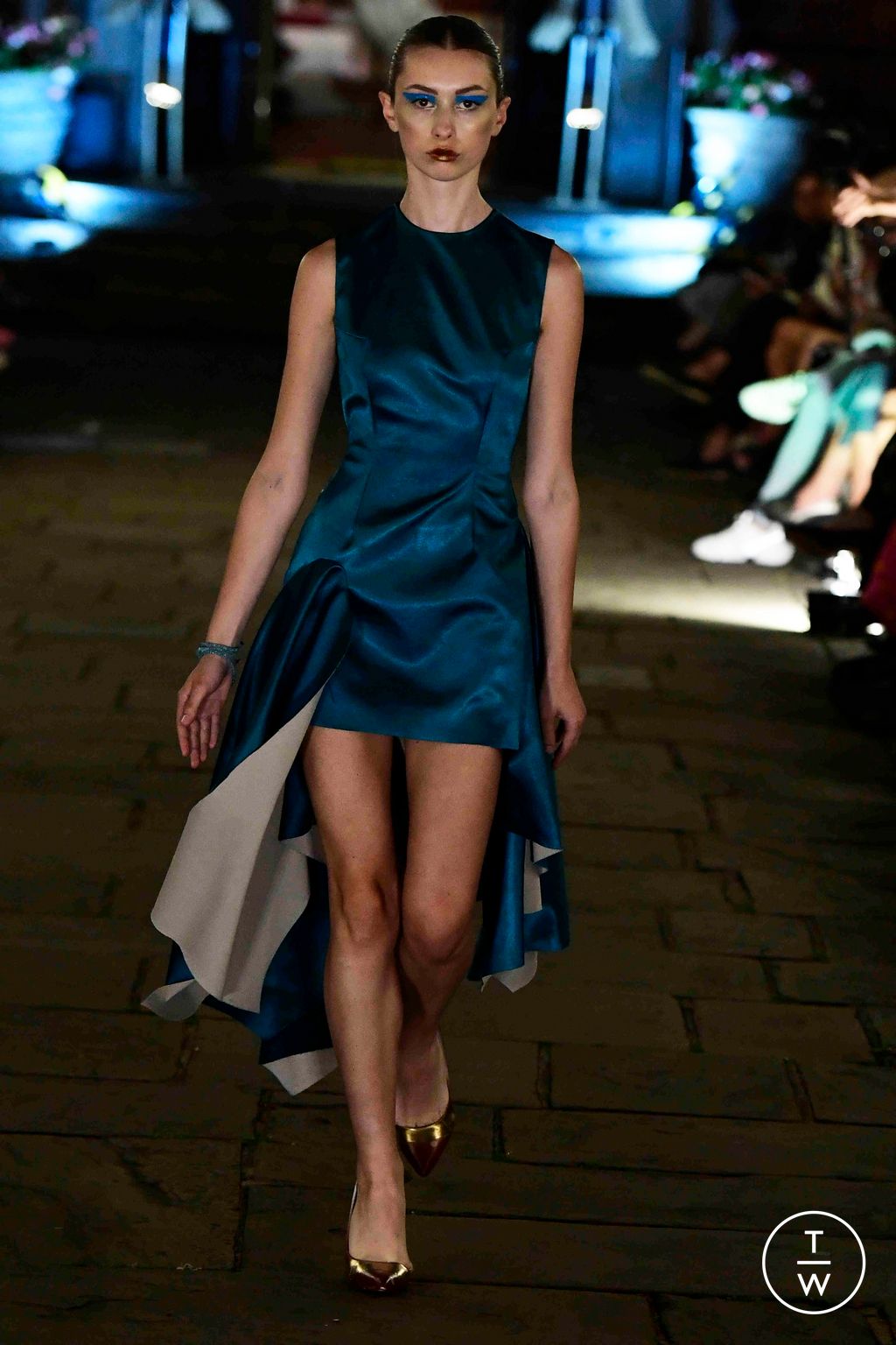Fashion Week London Spring/Summer 2024 look 22 from the Hector Maclean collection womenswear