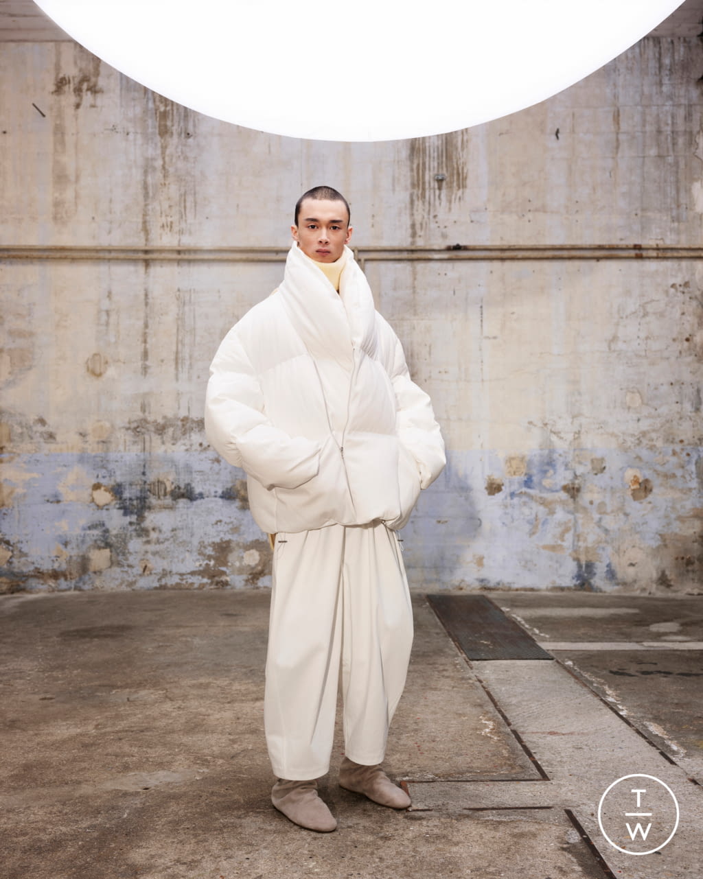 Fashion Week Paris Fall/Winter 2021 look 13 de la collection Hed Mayner menswear