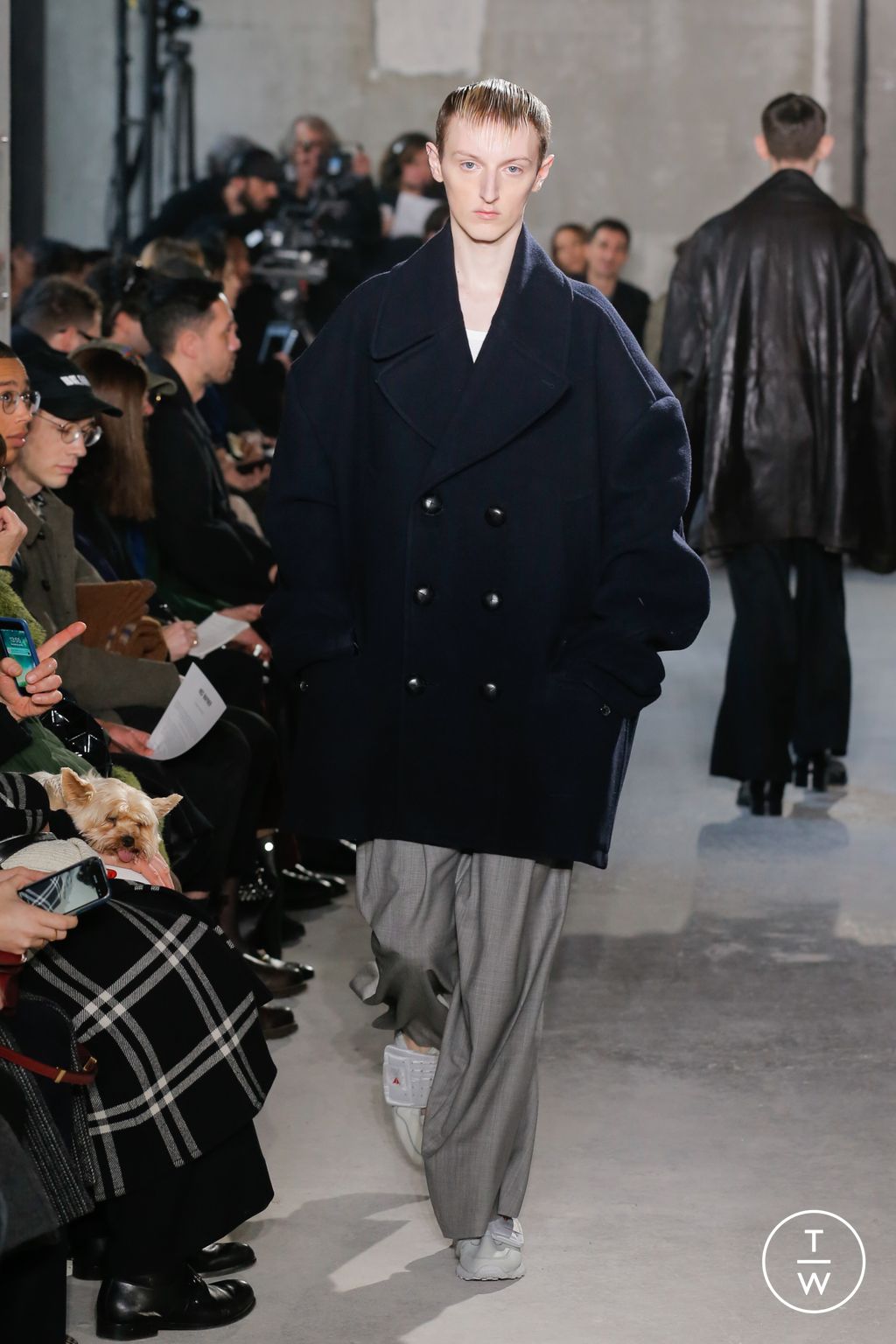 Fashion Week Paris Fall/Winter 2023 look 30 de la collection Hed Mayner menswear