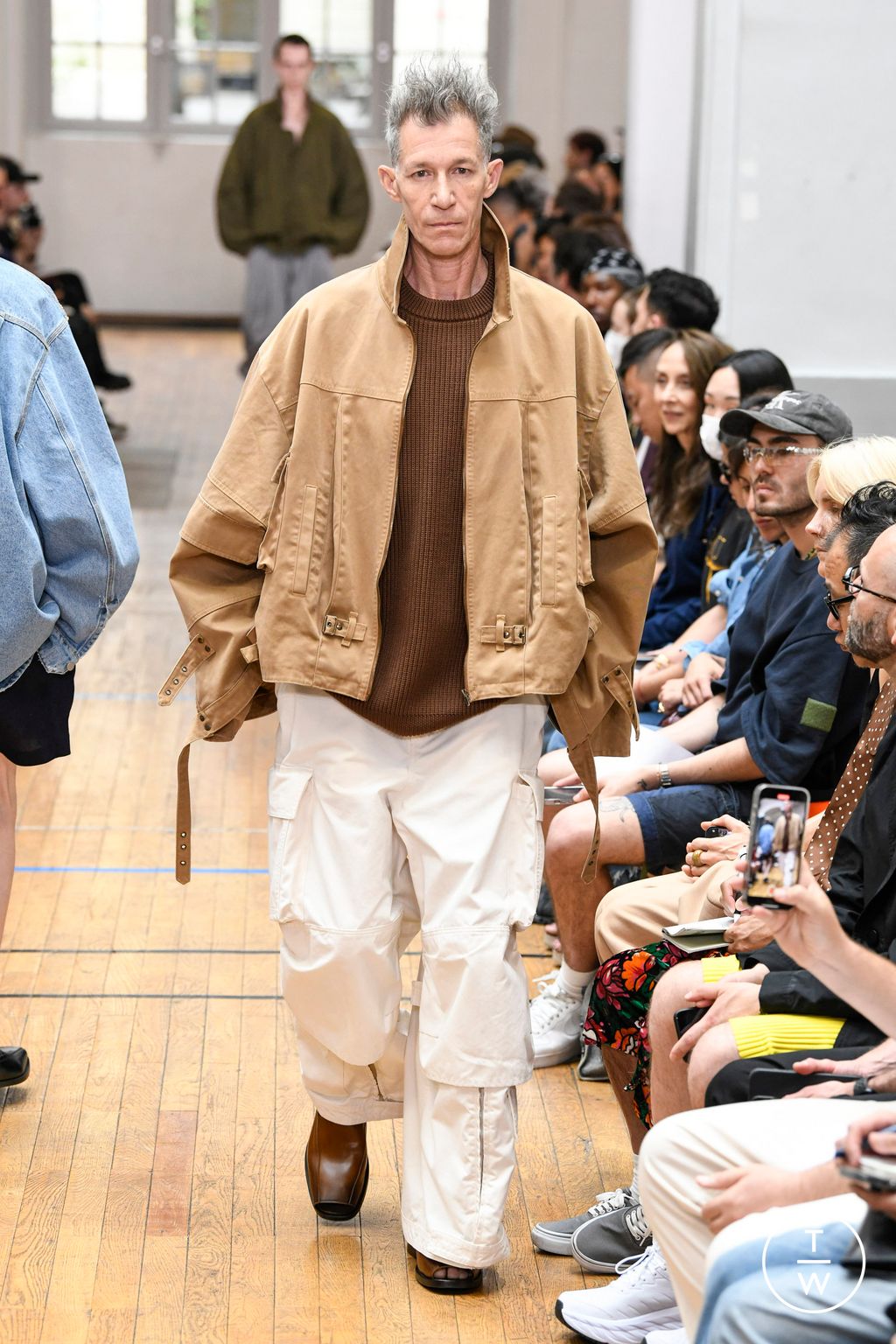 Fashion Week Paris Spring/Summer 2023 look 15 from the Hed Mayner collection menswear