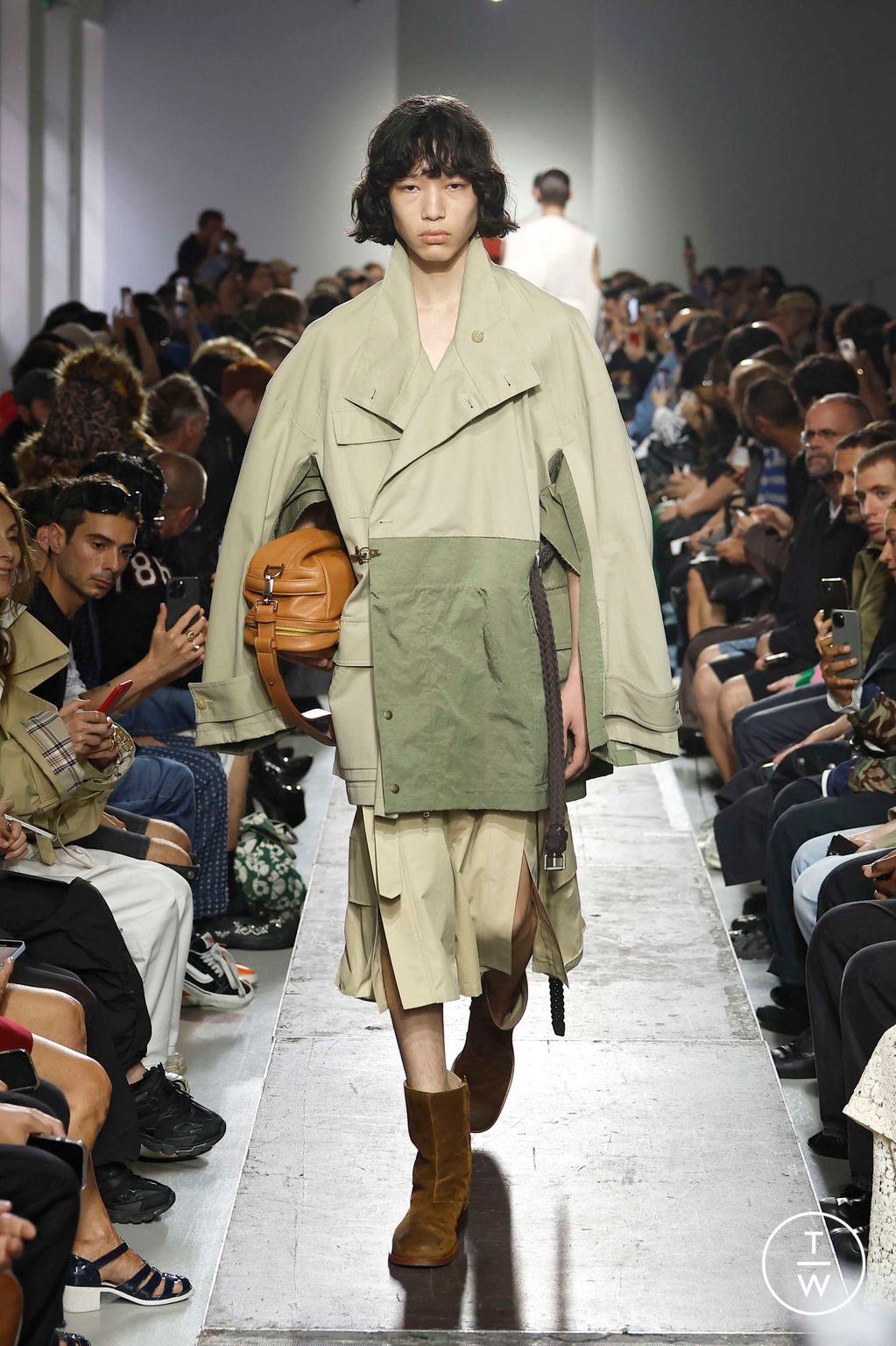 Fashion Week Paris Spring-Summer 2025 look 27 from the Hed Mayner collection menswear