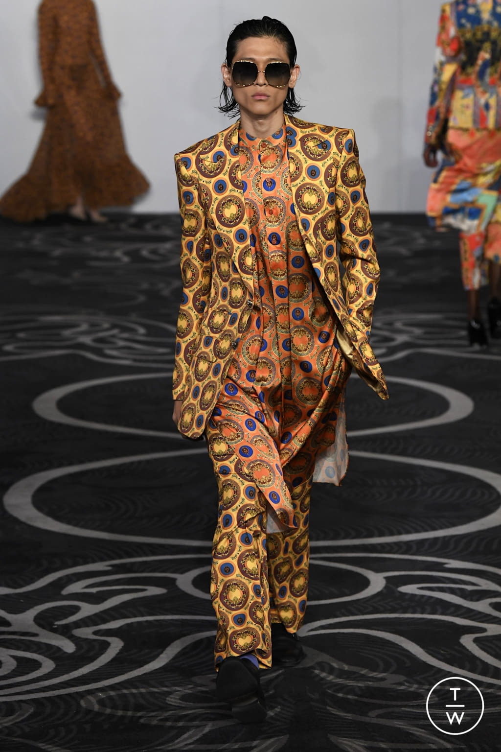 Fashion Week London Spring/Summer 2022 look 35 from the Helen Anthony collection womenswear