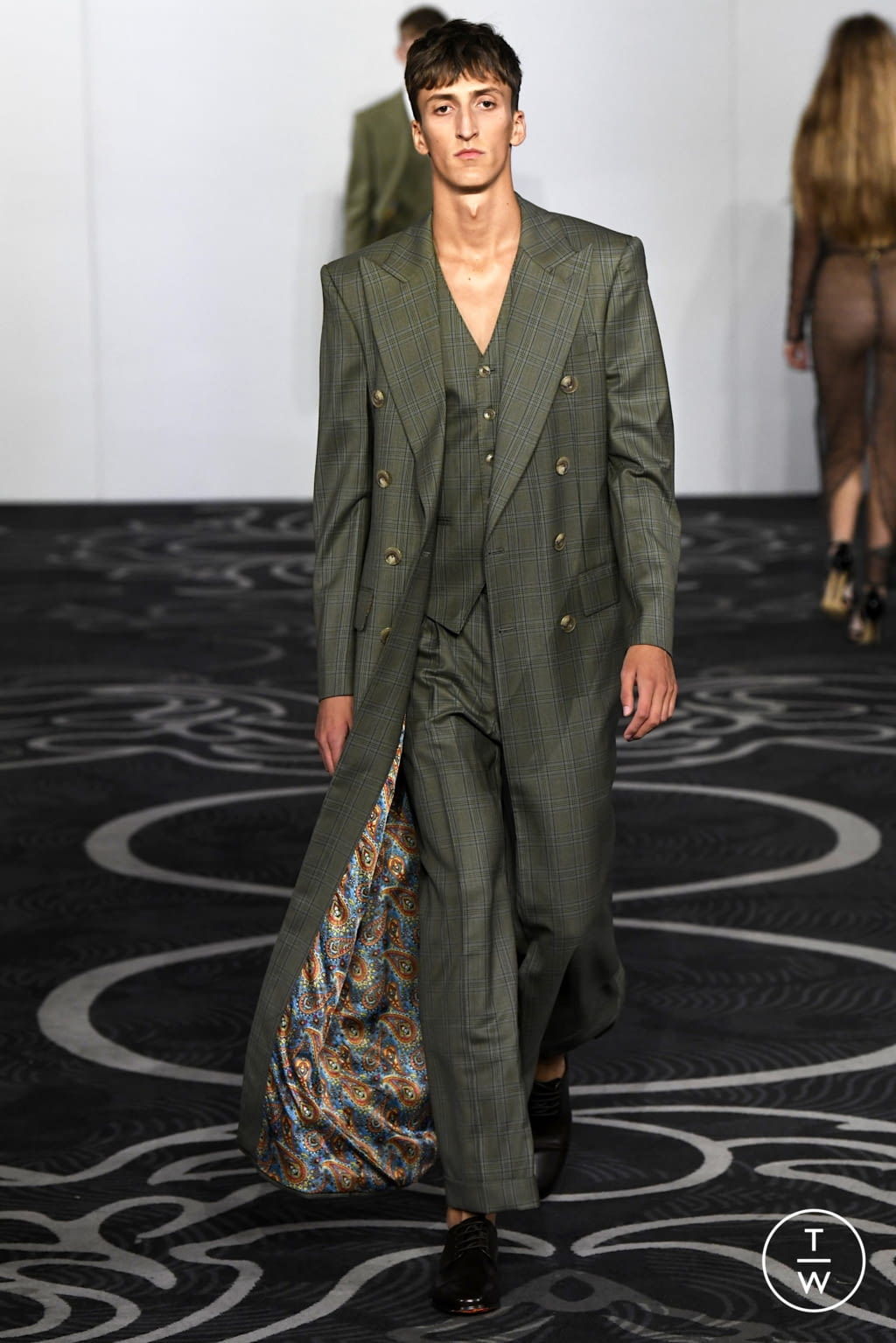 Fashion Week London Spring/Summer 2022 look 63 from the Helen Anthony collection womenswear