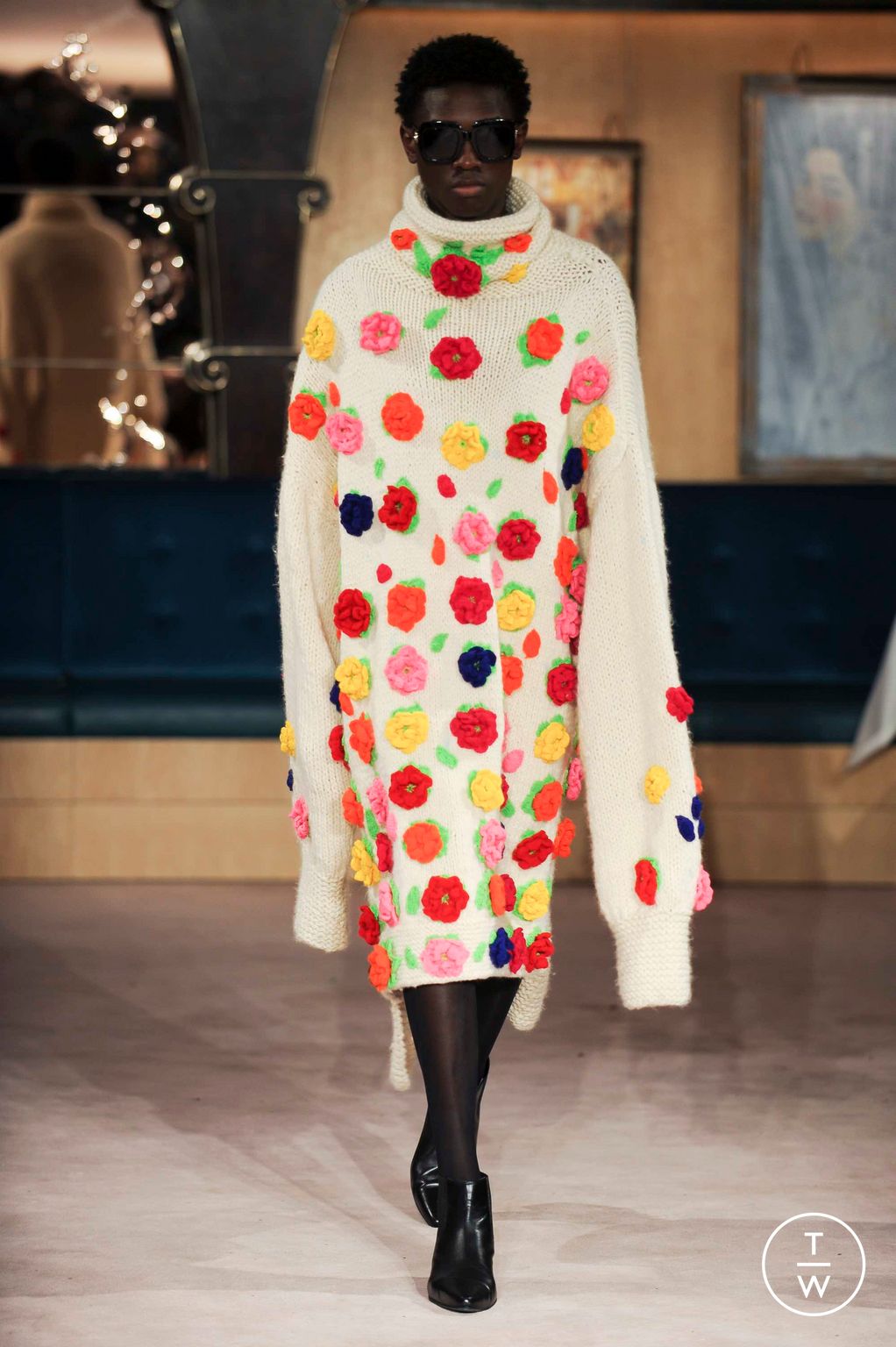 Fashion Week London Fall/Winter 2023 look 3 from the Helen Anthony collection womenswear