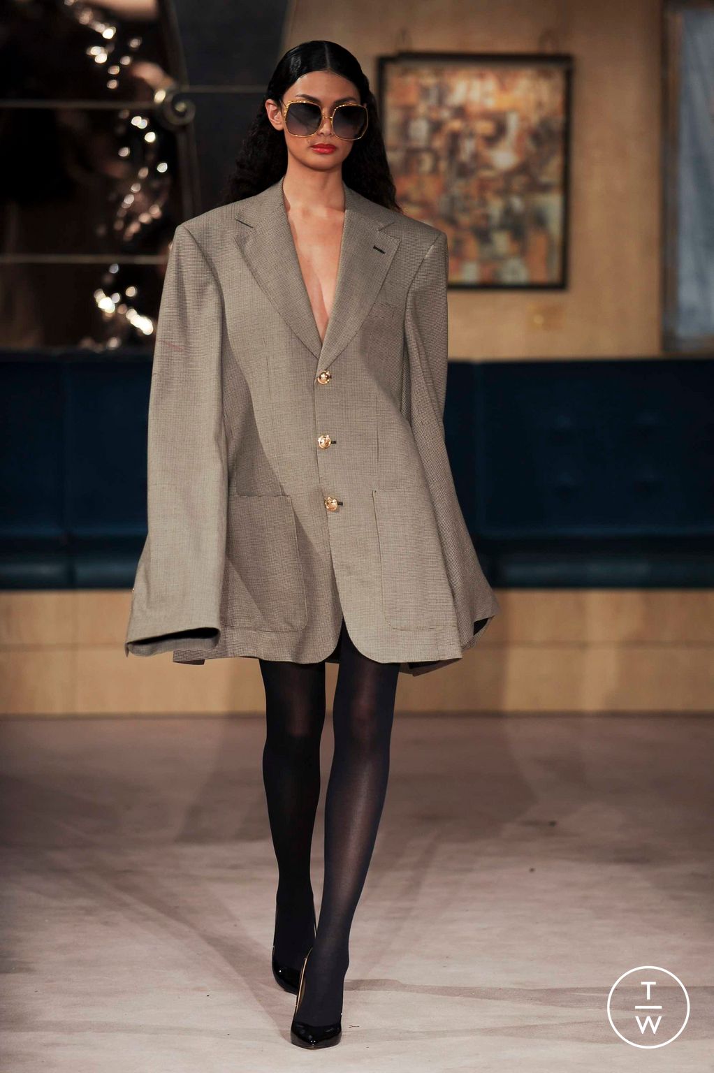 Fashion Week London Fall/Winter 2023 look 14 from the Helen Anthony collection womenswear