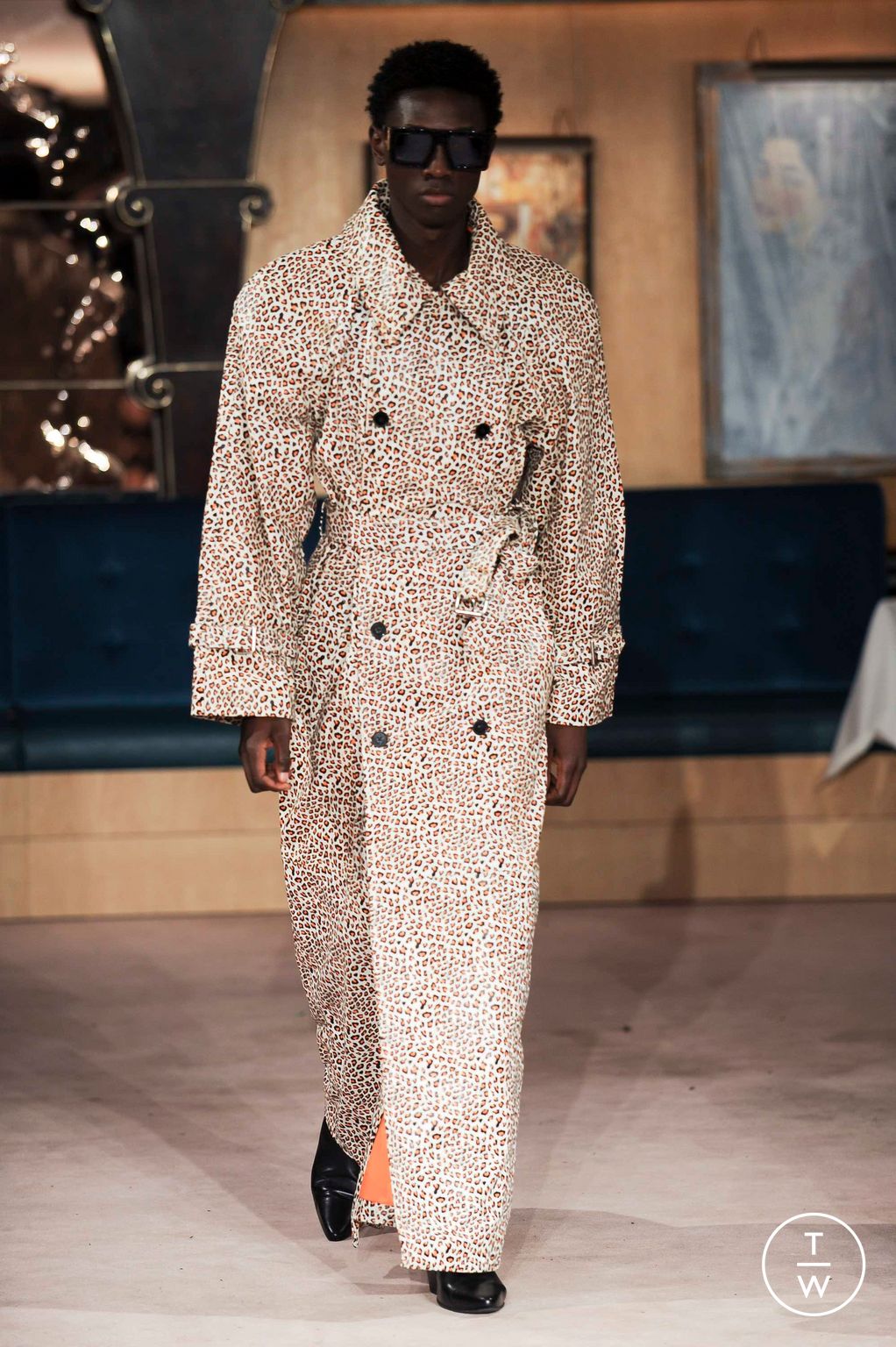 Fashion Week London Fall/Winter 2023 look 78 from the Helen Anthony collection 女装