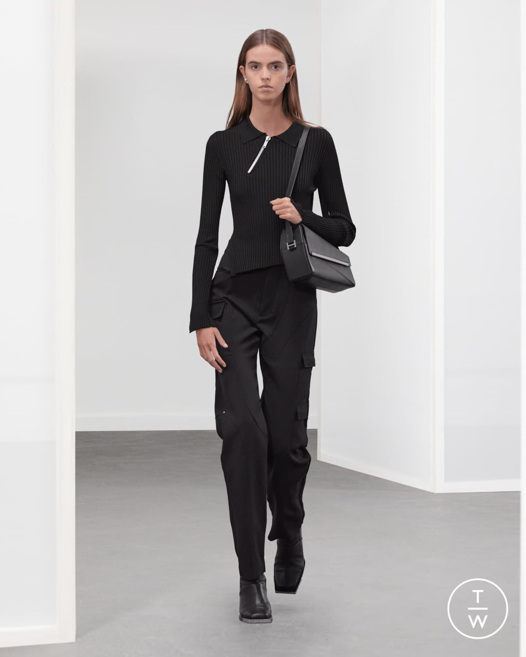 Fashion Week Paris Spring/Summer 2022 look 7 de la collection Heliot Emil womenswear