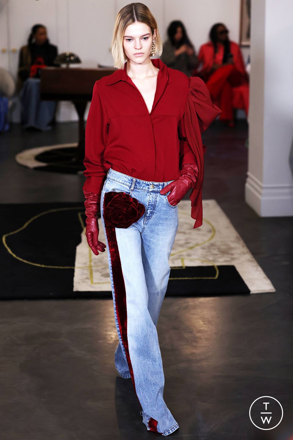 Fashion Week New York Fall/Winter 2023 look 3 de la collection Hellessy womenswear