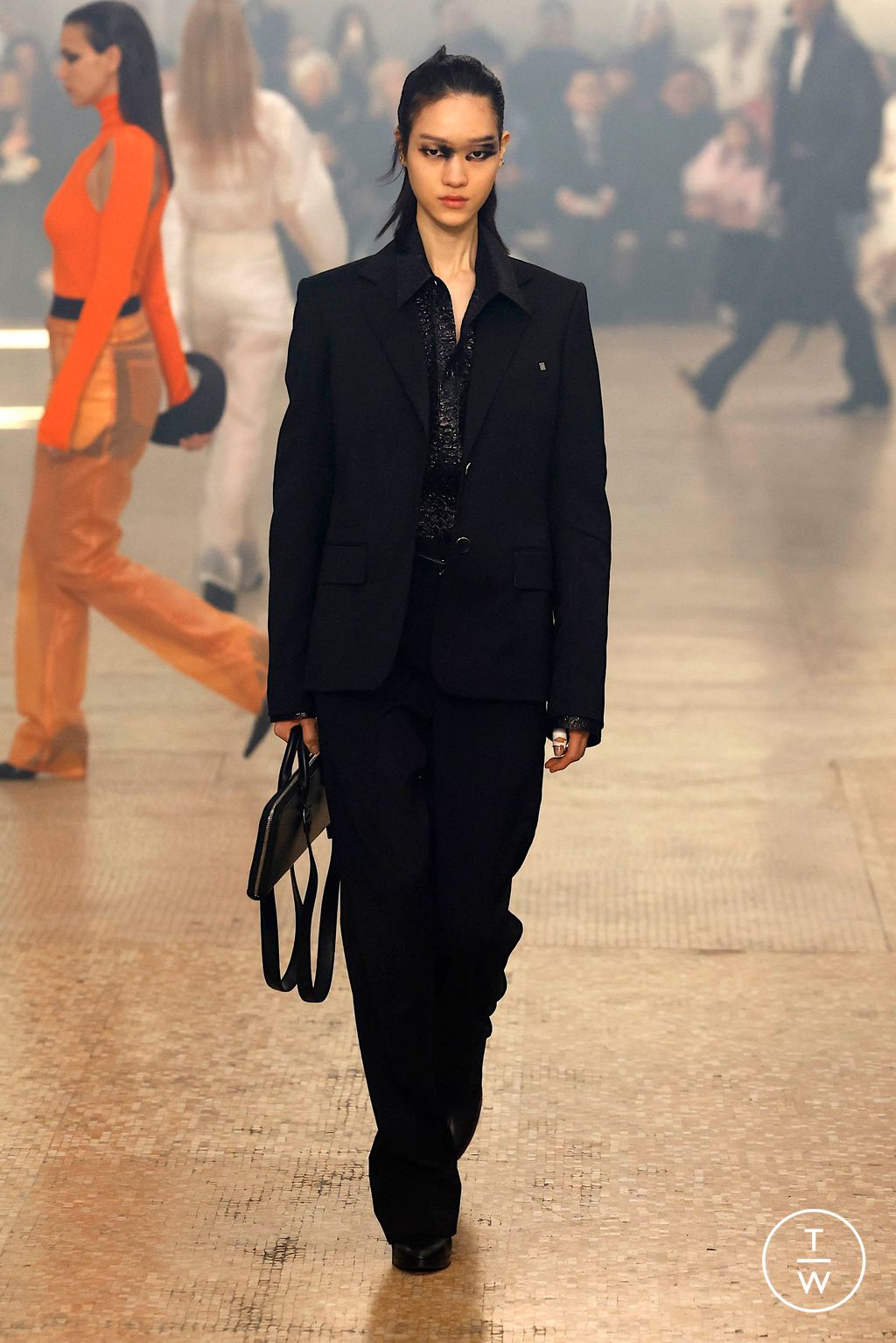 Fashion Week New York Fall/Winter 2024 look 5 from the Helmut Lang collection womenswear