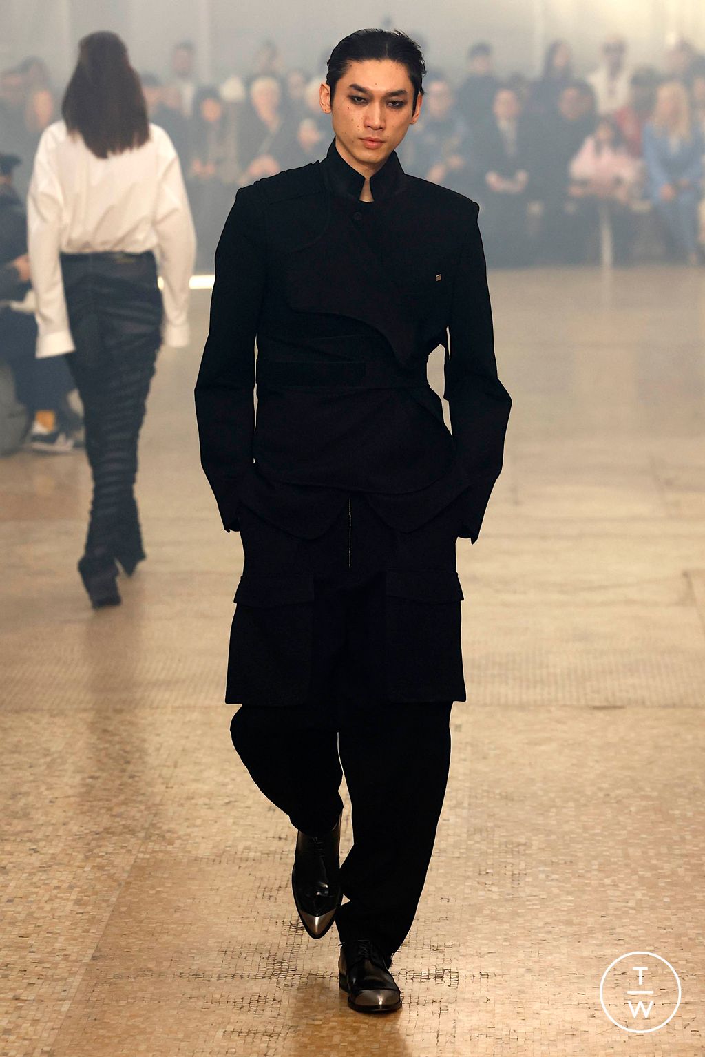 Fashion Week New York Fall/Winter 2024 look 12 de la collection Helmut Lang womenswear