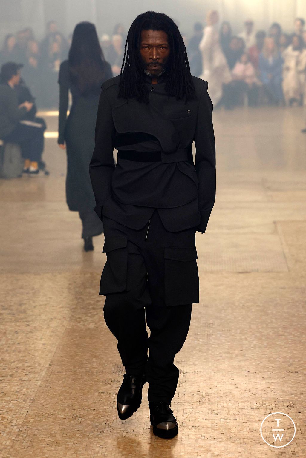 Fashion Week New York Fall/Winter 2024 look 37 from the Helmut Lang collection 女装
