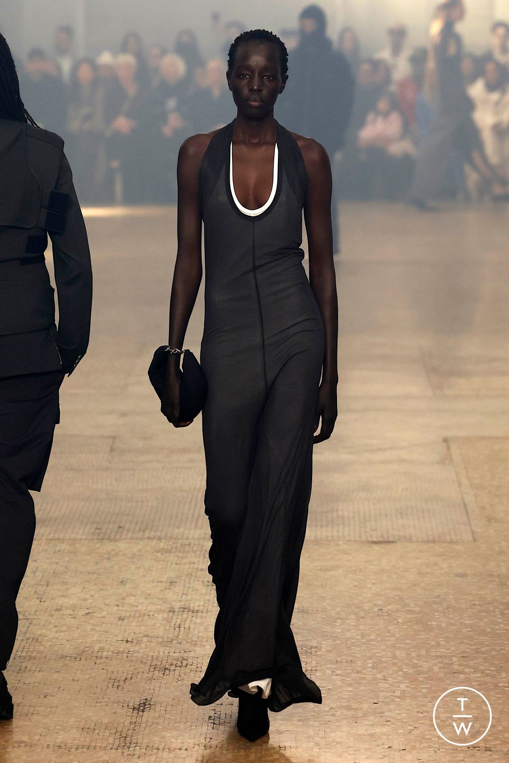Fashion Week New York Fall/Winter 2024 look 40 de la collection Helmut Lang womenswear