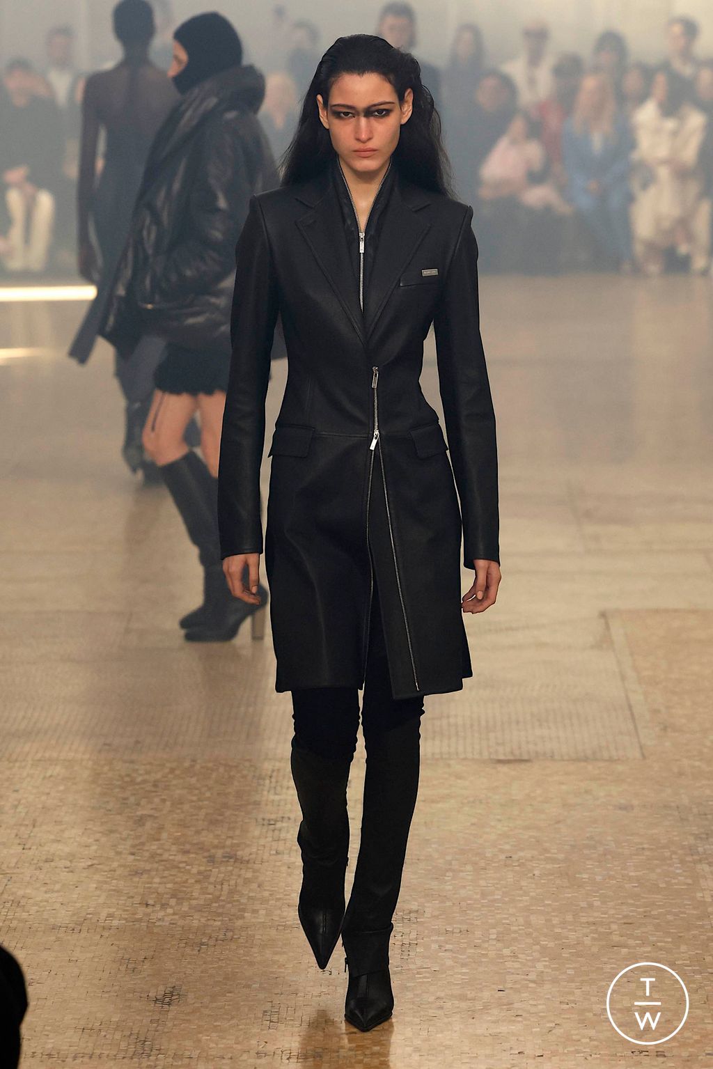 Fashion Week New York Fall/Winter 2024 look 44 from the Helmut Lang collection 女装