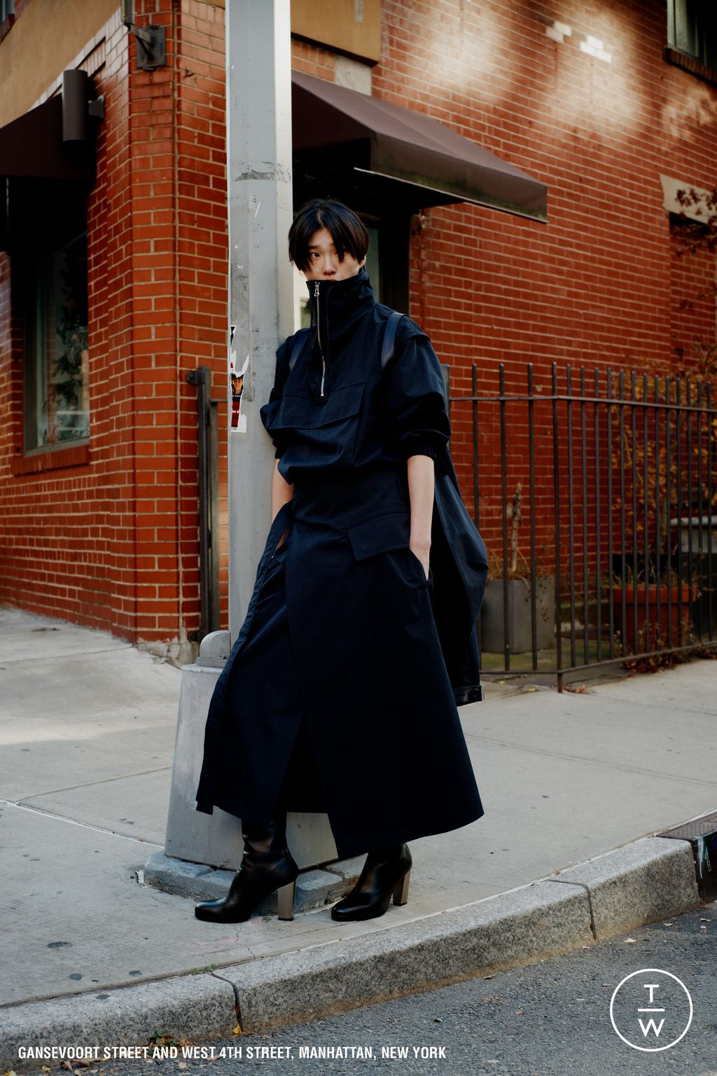 Fashion Week New York Pre-Fall 2024 look 6 from the Helmut Lang collection 女装