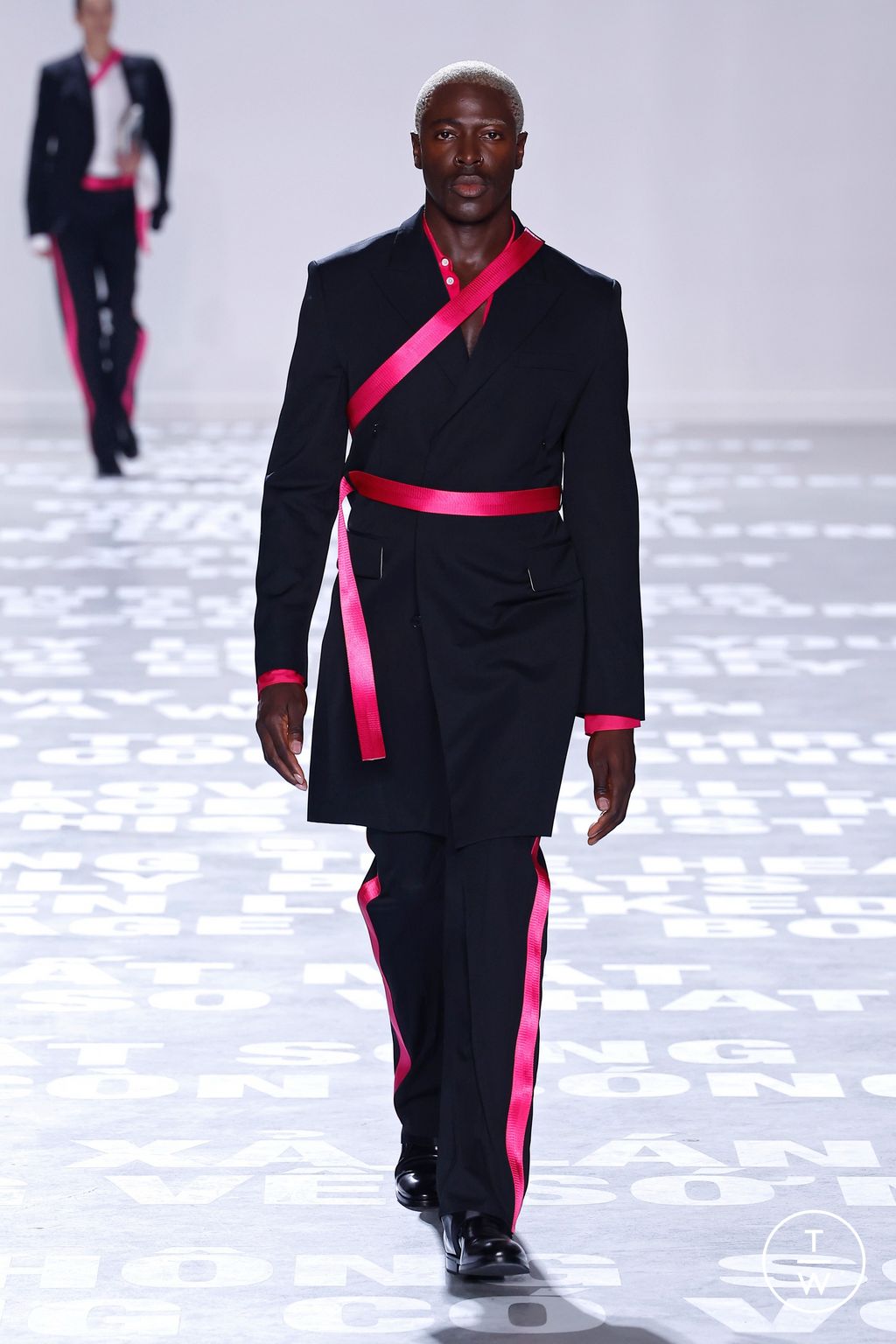 Fashion Week New York Spring/Summer 2024 look 3 de la collection Helmut Lang womenswear