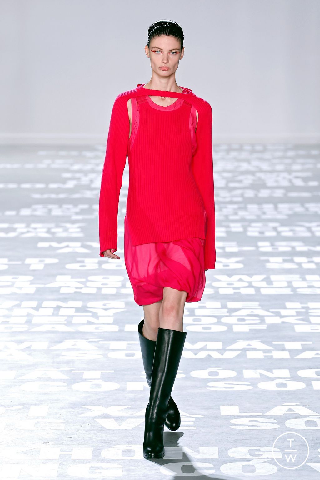 Fashion Week New York Spring/Summer 2024 look 10 from the Helmut Lang collection womenswear