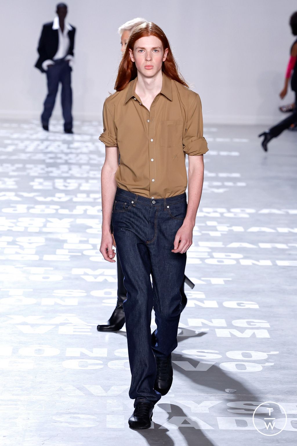 Fashion Week New York Spring/Summer 2024 look 17 from the Helmut Lang collection 女装