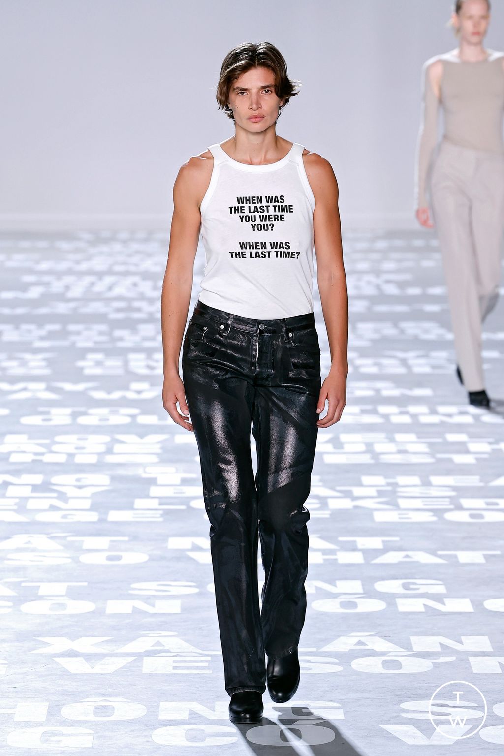 Fashion Week New York Spring/Summer 2024 look 39 from the Helmut Lang collection womenswear