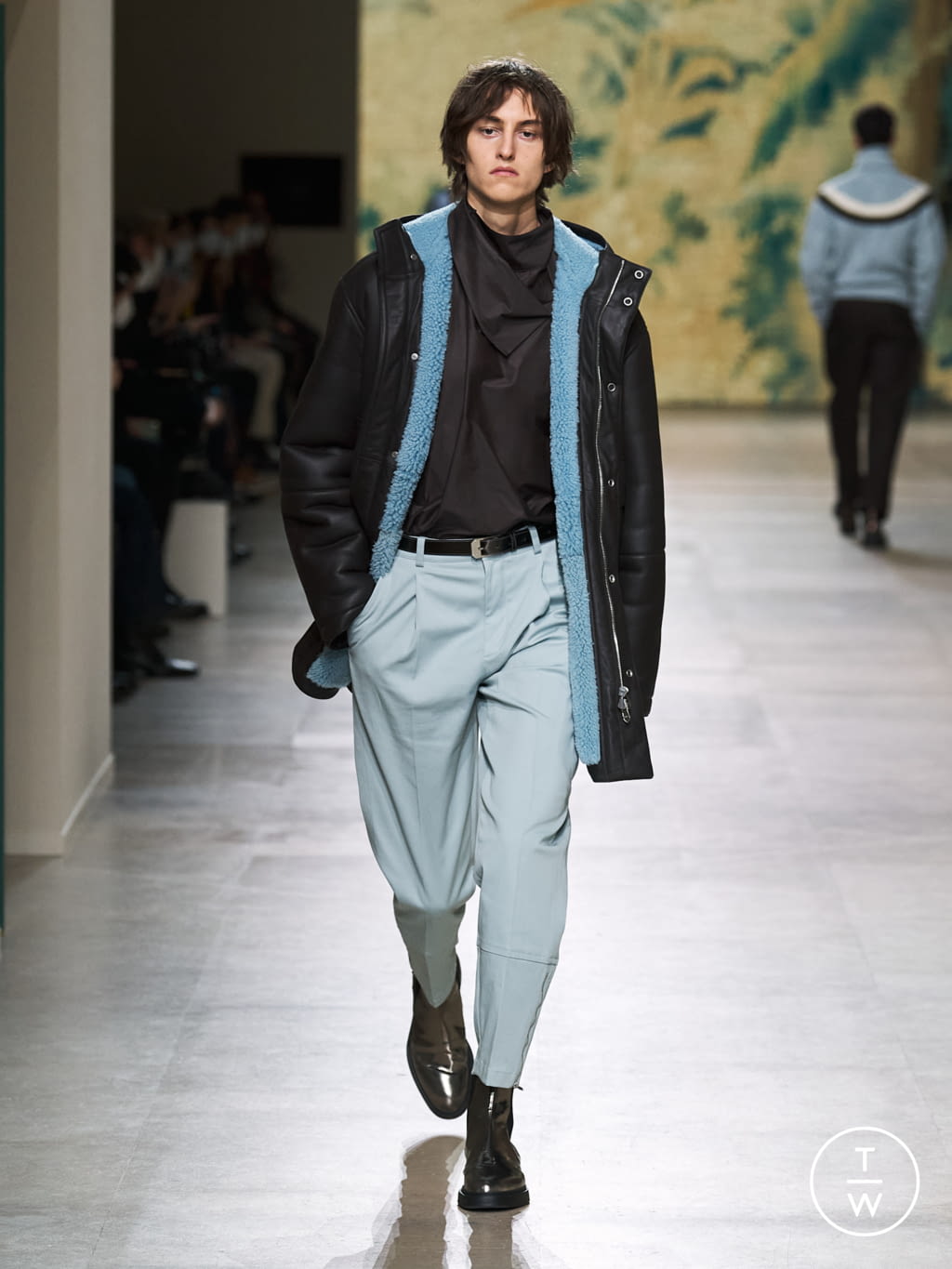 Fashion Week Paris Fall/Winter 2022 look 12 from the Hermès collection 男装