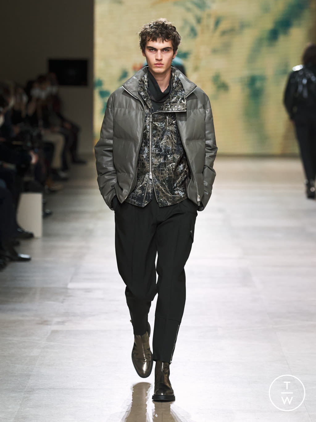 Fashion Week Paris Fall/Winter 2022 look 16 from the Hermès collection 男装