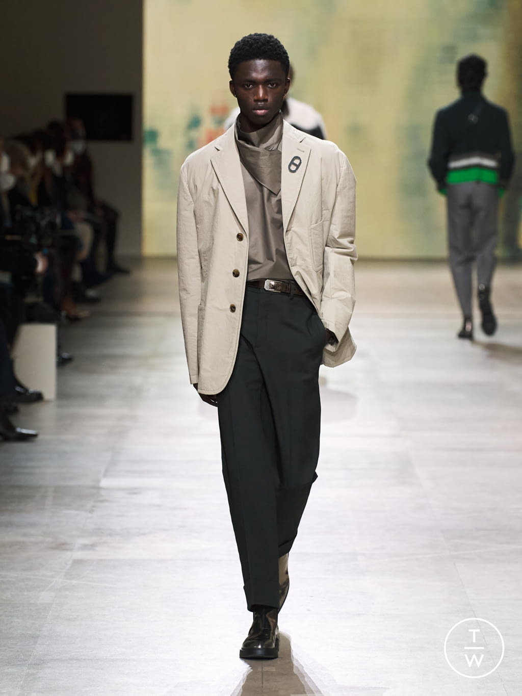 Fashion Week Paris Fall/Winter 2022 look 26 from the Hermès collection 男装