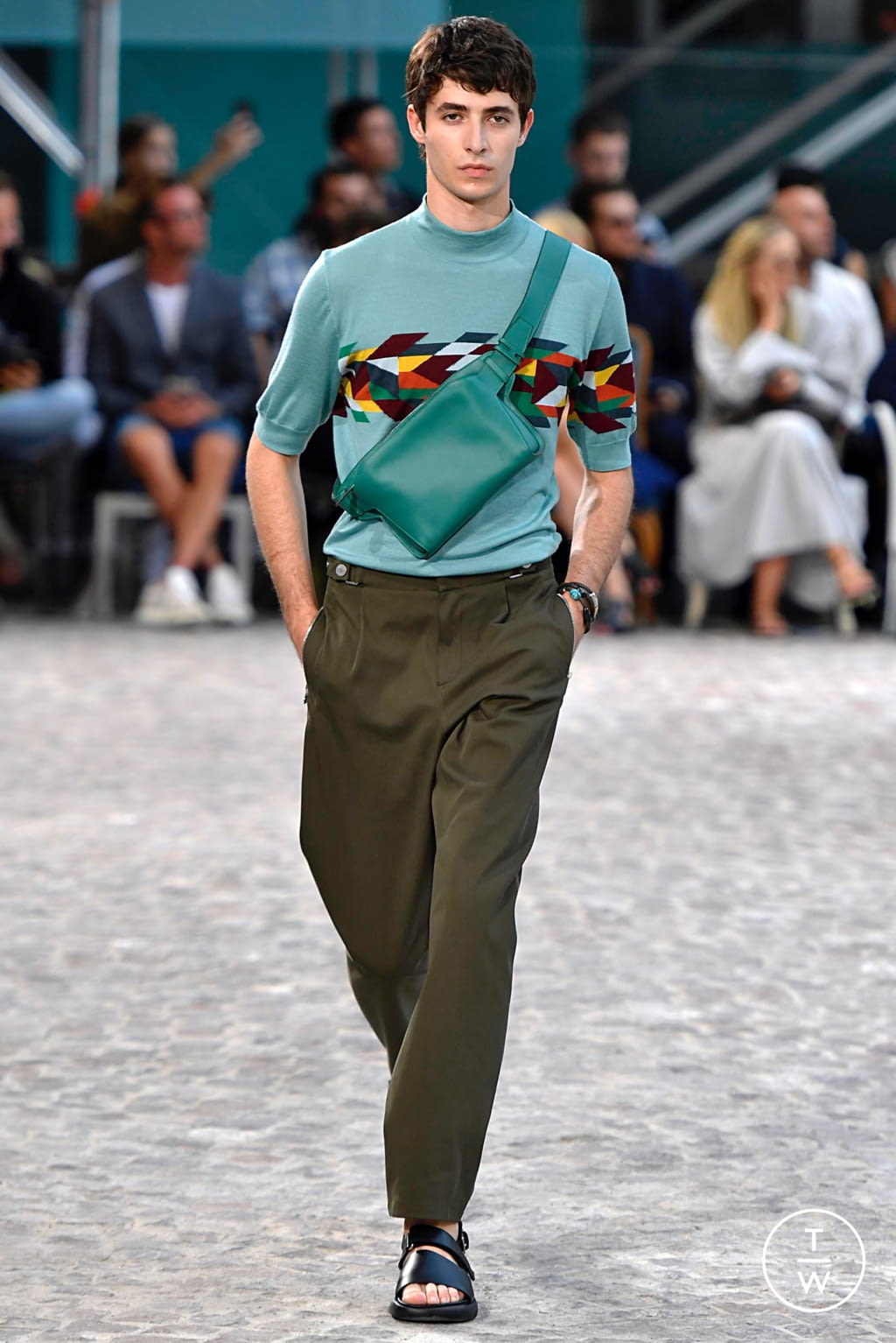 Fashion Week Paris Spring/Summer 2020 look 27 from the Hermès collection menswear