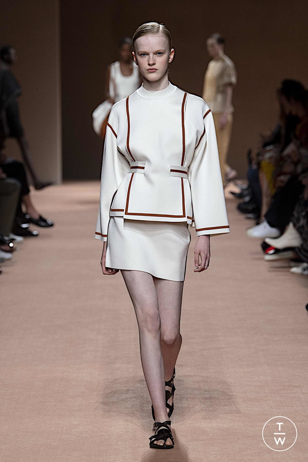 Fashion Week Paris Spring/Summer 2020 look 41 de la collection Hermès womenswear