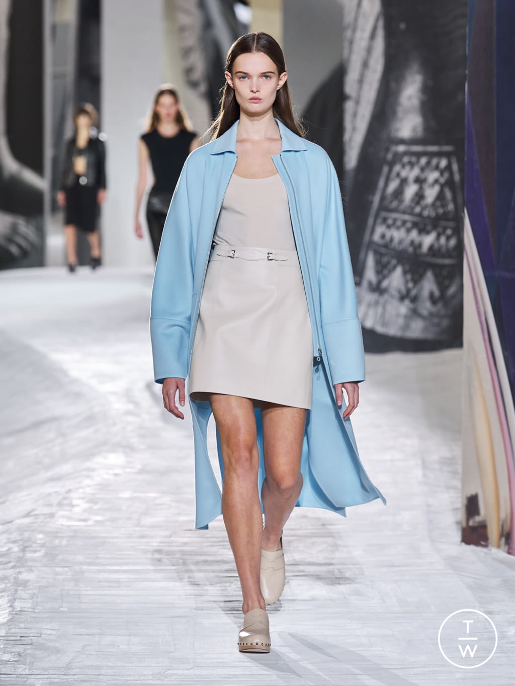 Fashion Week Paris Spring/Summer 2021 look 7 de la collection Hermès womenswear