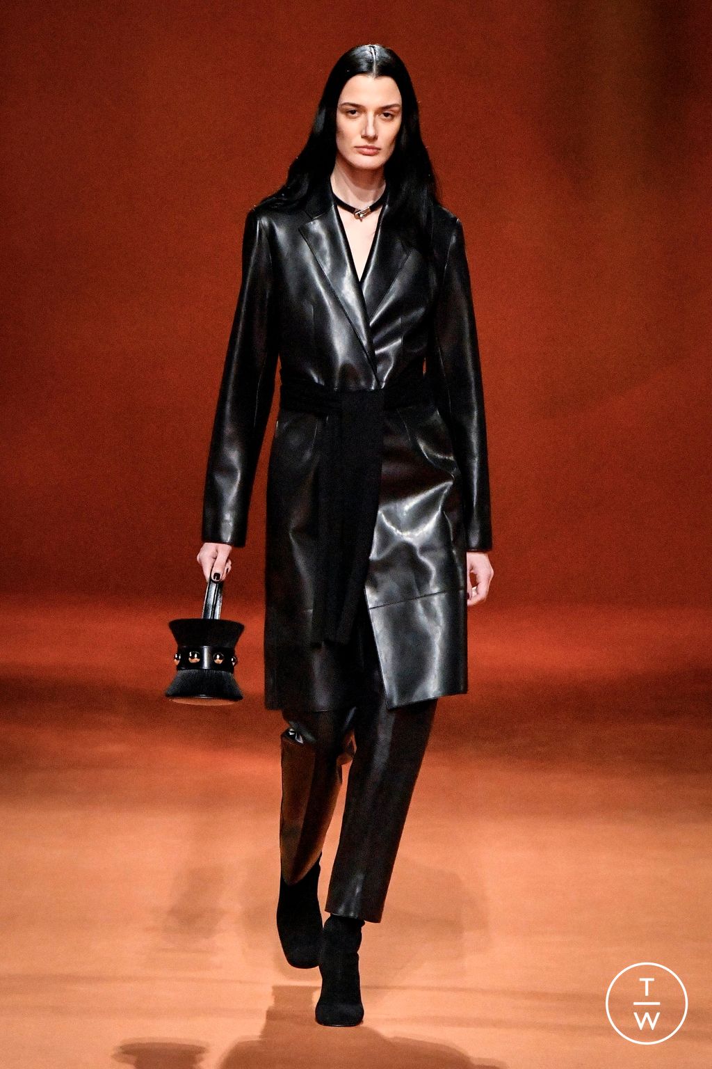 Fashion Week Paris Fall/Winter 2023 look 47 from the Hermès collection womenswear