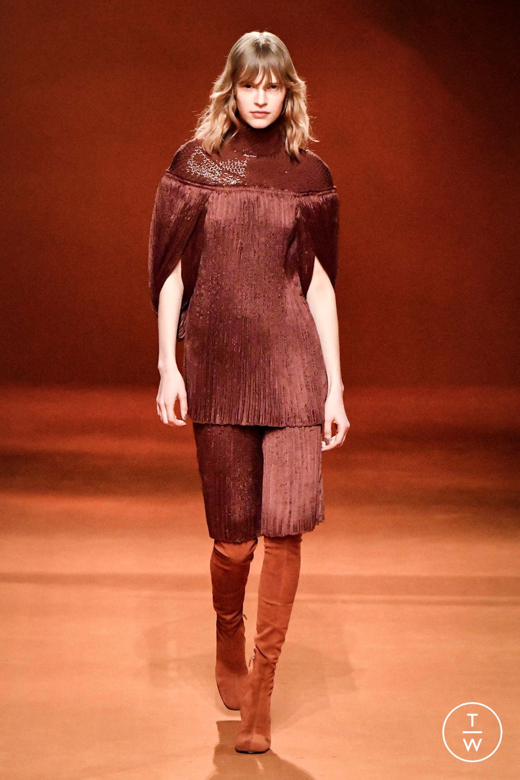 Fashion Week Paris Fall/Winter 2023 look 51 from the Hermès collection 女装